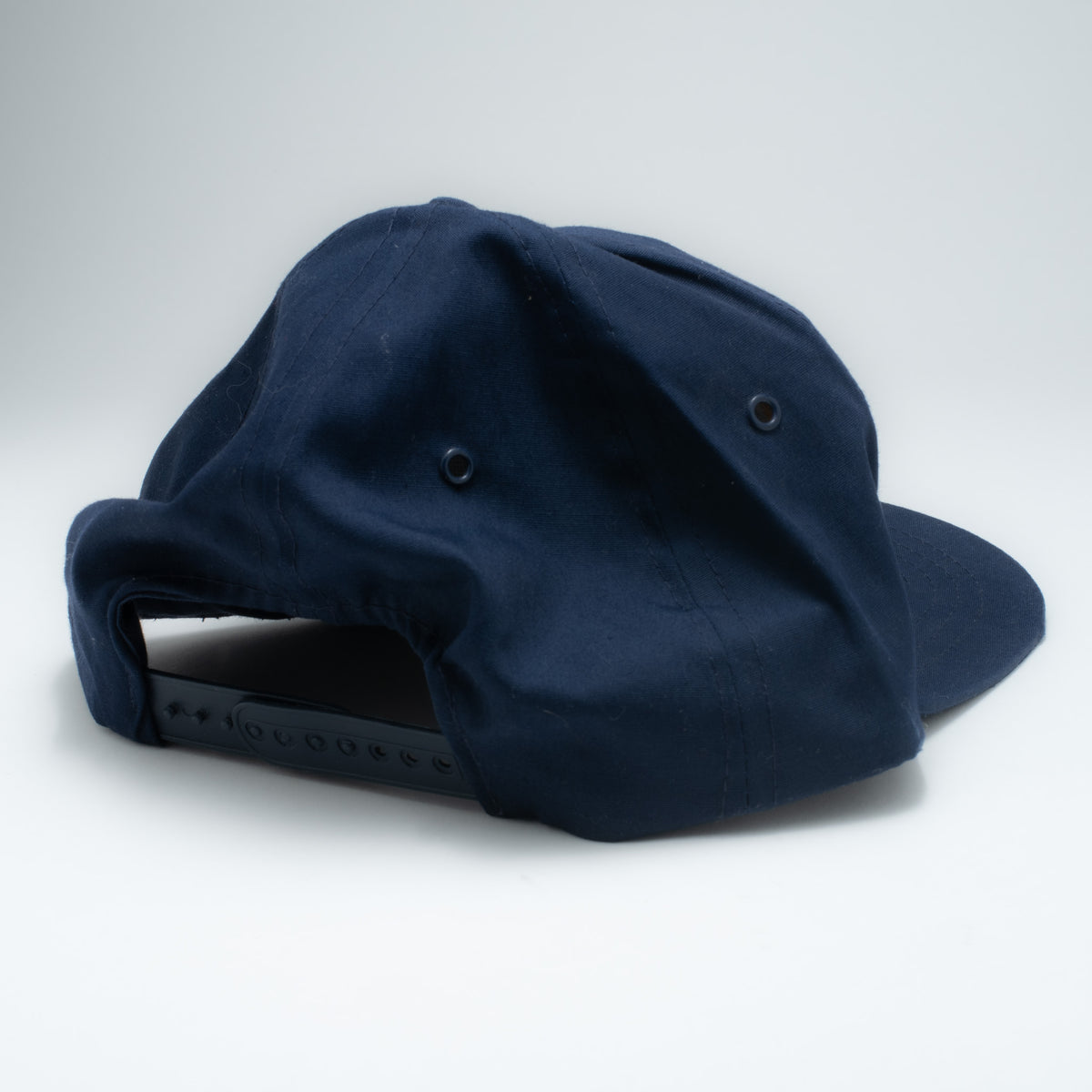 Vintage Desert Storm Persian Gulf snapback hat back view showing black plastic snapback closure
